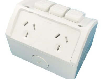IP53 Weather Protected Double Power Point with Extra Switch 10A - WGPO2X