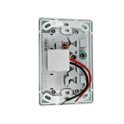 AVOL Power Point 2 Gang Double Pole | 250VAC 10A | White | Horizontal | USB Type A/C Charger - Image 2