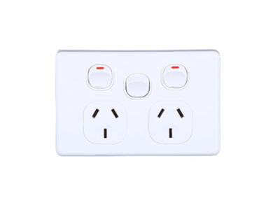 AVOL Power Point 2 Gang Double Pole | 1 Extra Switch | 250VAC 10A | White | Horizontal - ESW164