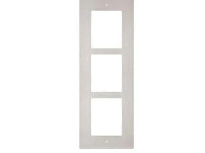 2N® IP Verso – 3 Module Flush Installation Frame – Silver